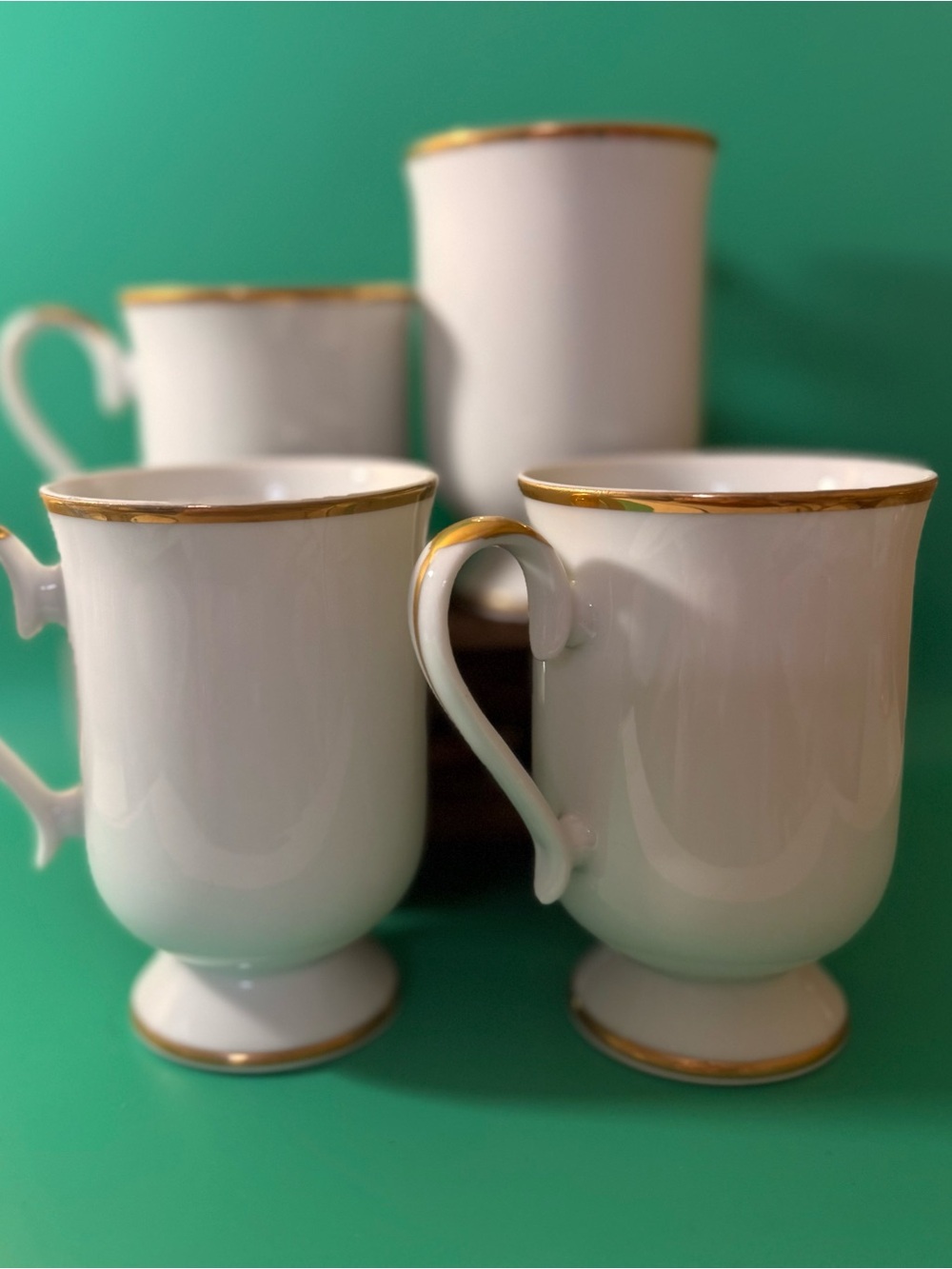 Vintage Georges Briard Coquille D’Or Gold Trim Pedestal Mugs Set of 4